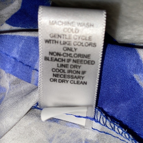 NWOT SPENSE sleeveless Hi-Lo Top Abstract Floral Print Size S 🌷So silky soft! - Picture 5 of 7